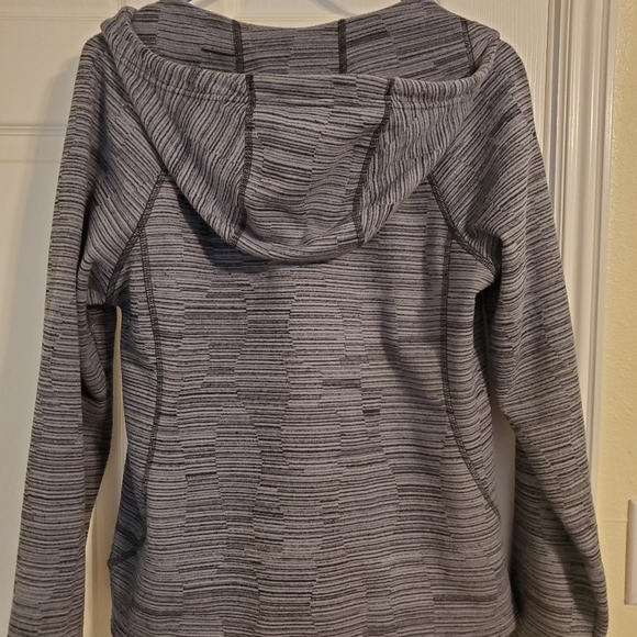 The North Face Hooded Zippie - Picture 6 of 6